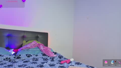 Snapshot of nude2557940 chatting on 06.29.26 Channel Cox online show from 06.29.26