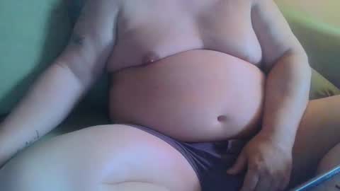 Snapshot of nudejohnboy chatting on 12.17.25 nudejohnboy online show from 12.17.25