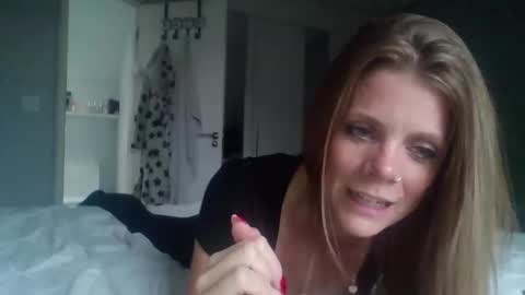 Snapshot of nudgemanalice69 chatting on 10.09.25 Alice Nudgeman online show from 10.09.25