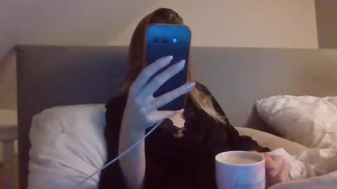 Snapshot of nudgemanalice69 chatting on 10.28.25 Alice Nudgeman online show from 10.28.25