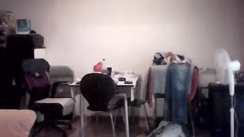 Snapshot of nudista79 chatting on 06.19.26 nudista online show from 06.19.26