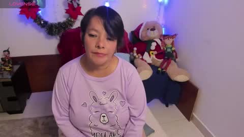 nuit_rose online show from 01.02.25