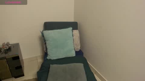 Snapshot of nuit_rose chatting on 02.01.26 nuit_rose online show from 02.01.26