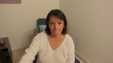 Snapshot of nuit_rose chatting on 02.28.26 nuit_rose online show from 02.28.26