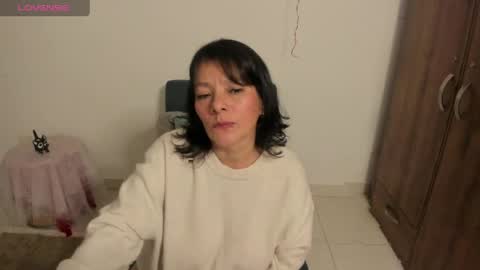 nuit_rose online show from 04.18.26