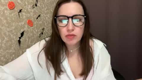 Snapshot of nuitblanche_vibes chatting on 10.24.25 nuitblanche_vibes online show from 10.24.25