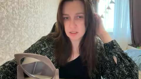 Snapshot of nuitblanche_vibes chatting on 11.10.25 nuitblanche_vibes online show from 11.10.25