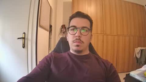 nuotatore90 online show from 10.04.25