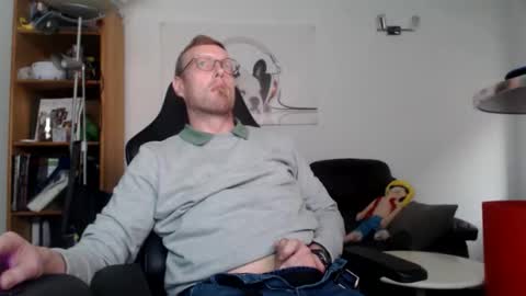 nursefan online show from 10.31.25