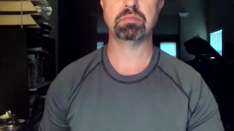 nvrenuff1979 online show from 03.03.26