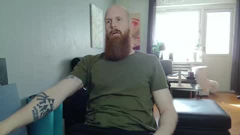 Snapshot of nxrthman chatting on 04.09.26 nxrthman online show from 04.09.26