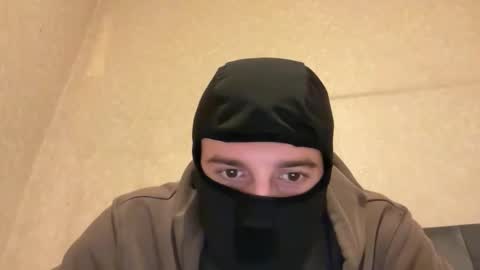 Snapshot of nxtryn chatting on 10.08.25 Nxtryn online show from 10.08.25