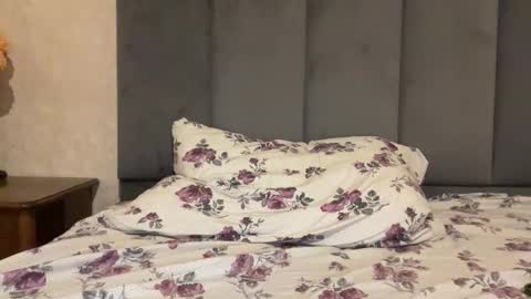 Snapshot of nxtryn chatting on 10.09.25 Nxtryn online show from 10.09.25