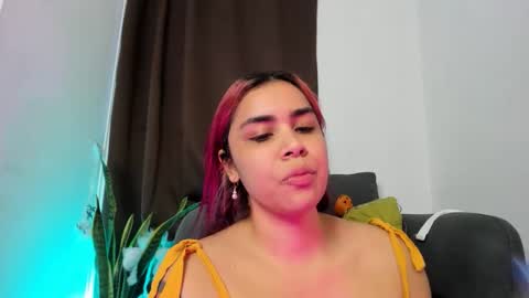 Snapshot of nyalgasai1 chatting on 10.20.25 Nia online show from 10.20.25