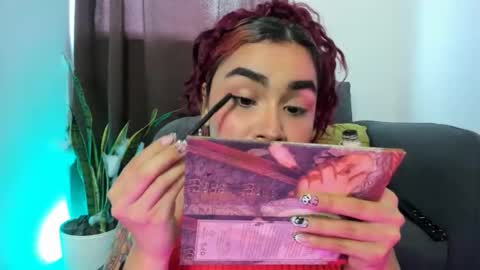 Snapshot of nyalgasai1 chatting on 10.27.25 Nia online show from 10.27.25