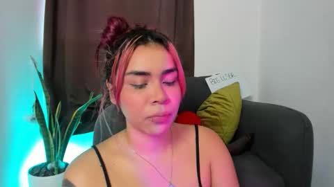 Nia online show from 11.15.25