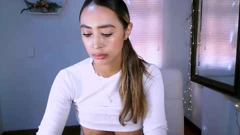 Nycole online show from 09.26.25