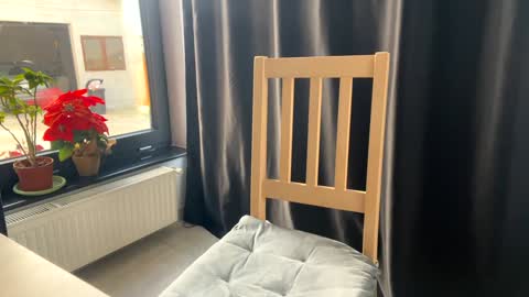 Nicol online show from 10.21.25