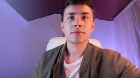 Snapshot of nyko_ds chatting on 10.06.25 nyko_ds online show from 10.06.25