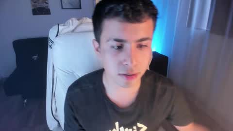 Snapshot of nyko_ds chatting on 10.07.25 nyko_ds online show from 10.07.25