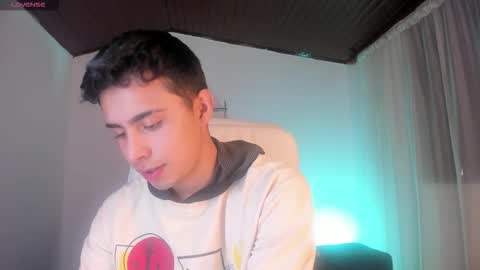 Snapshot of nyko_ds chatting on 10.10.25 nyko_ds online show from 10.10.25