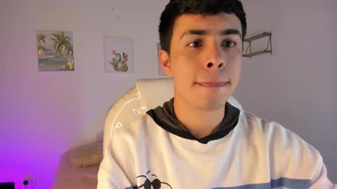 Snapshot of nyko_ds chatting on 10.22.25 nyko_ds online show from 10.22.25