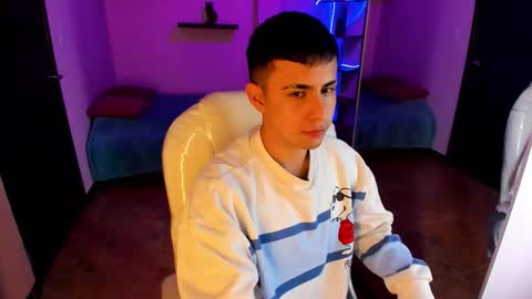 Snapshot of nyko_ds chatting on 11.06.25 nyko_ds online show from 11.06.25