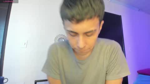 Snapshot of nyko_ds chatting on 11.17.25 nyko_ds online show from 11.17.25