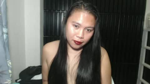Snapshot of nylecummer chatting on 06.22.26 nylecummer online show from 06.22.26