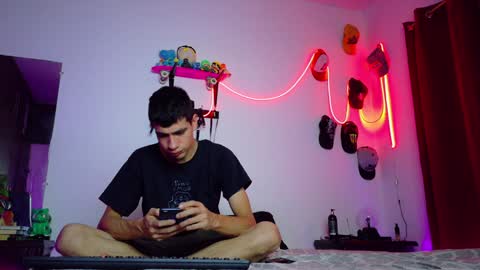 Snapshot of nymphobuddies chatting on 01.23.25 David and Steven Independents online show from 01.23.25