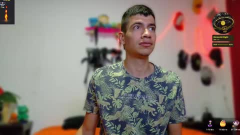 Snapshot of nymphobuddies chatting on 02.13.25 David and Steven Independents online show from 02.13.25