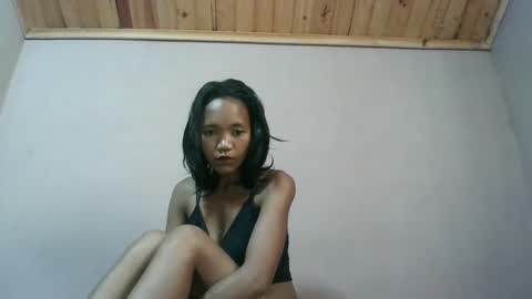 Snapshot of nympholinha chatting on 02.25.25 nympholinha online show from 02.25.25