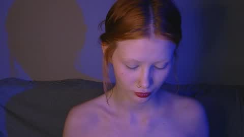 nyra_thira online show from 11.09.25