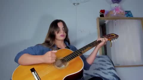 Laura nyu online show from 12.05.25