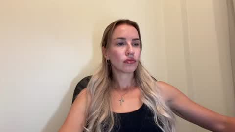 Snapshot of nyxelia_ chatting on 07.06.26 Anastasia online show from 07.06.26