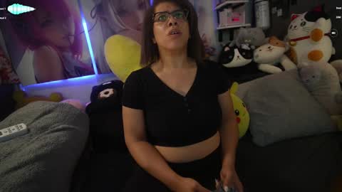 Snapshot of nyxraven chatting on 09.30.25 NyxRaven online show from 09.30.25