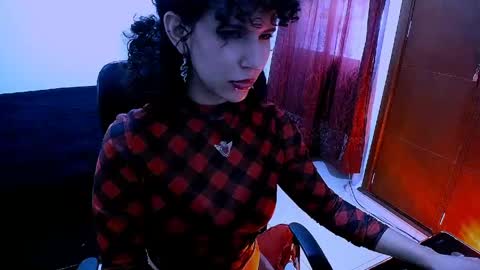 Nyxxei online show from 04.21.26