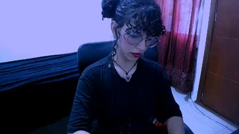 Snapshot of nyxxei chatting on 04.22.26 Nyxxei online show from 04.22.26