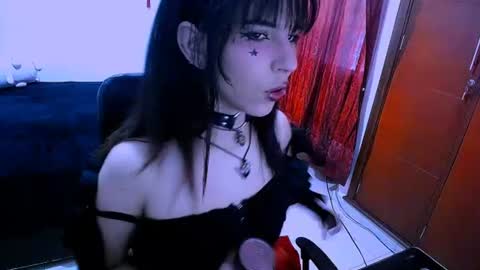 Snapshot of nyxxei chatting on 06.16.26 Nyxxei online show from 06.16.26