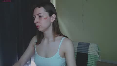 Snapshot of oaklyndobson chatting on 09.25.25 Oaklyn online show from 09.25.25