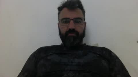 Snapshot of obelixx69xx chatting on 11.26.25 obelixx69xx online show from 11.26.25