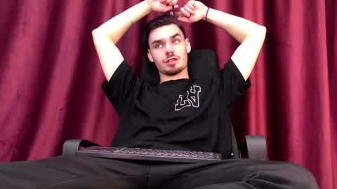 Snapshot of oceanheat chatting on 01.17.26 OceanHeart online show from 01.17.26