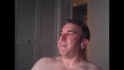 Snapshot of oceanmanx chatting on 12.02.24 Ocean online show from 12.02.24