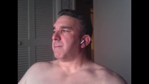 Snapshot of oceanmanx chatting on 01.07.25 Ocean online show from 01.07.25