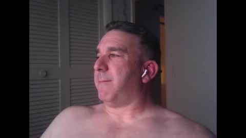 Snapshot of oceanmanx chatting on 01.09.25 Ocean online show from 01.09.25