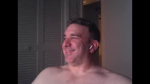 Snapshot of oceanmanx chatting on 02.16.25 Ocean online show from 02.16.25