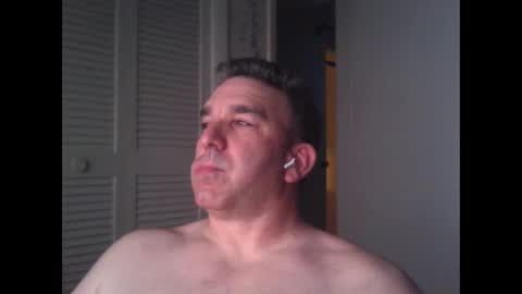 Snapshot of oceanmanx chatting on 03.02.25 Ocean online show from 03.02.25