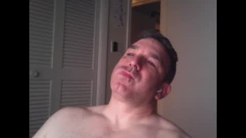 Snapshot of oceanmanx chatting on 03.11.25 Ocean online show from 03.11.25