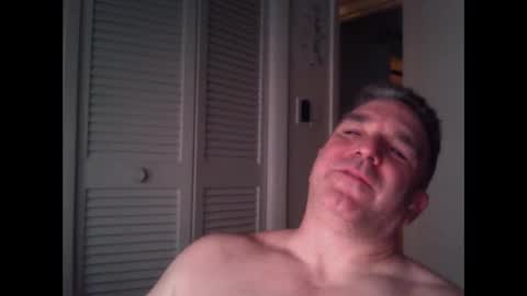 Snapshot of oceanmanx chatting on 09.22.25 Ocean online show from 09.22.25