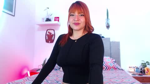 Snapshot of octavia_blom chatting on 09.23.25 octavia blom online show from 09.23.25